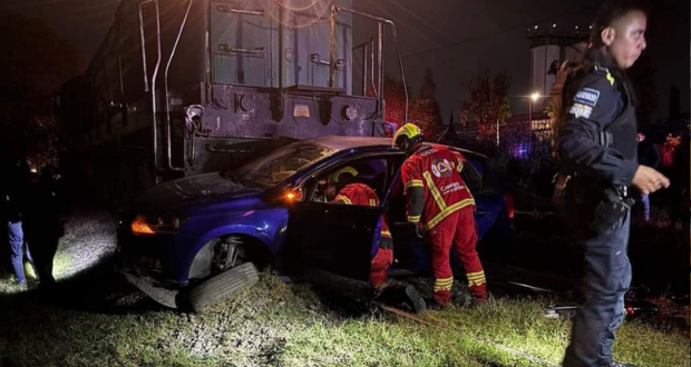 Sobreviviente de choque con tren en Blvr. Hermanos Serdán se reporta grave